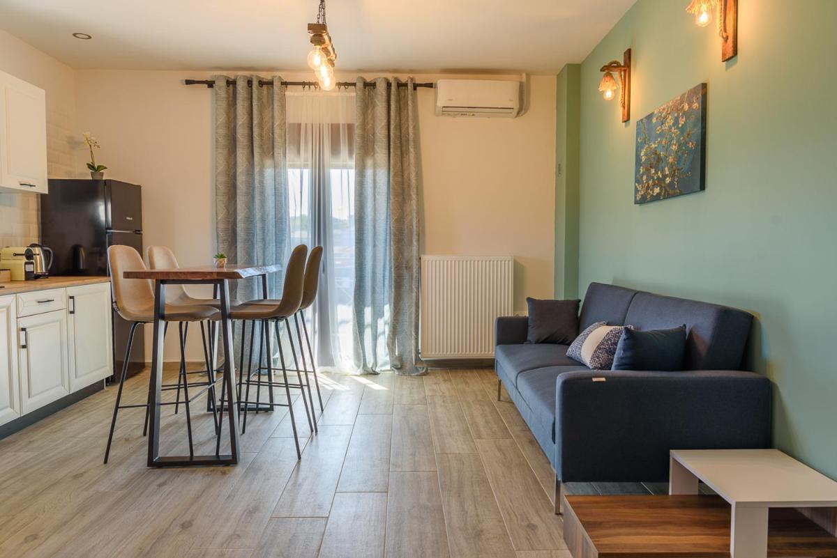 Melina'S Cosy Appartment Argalastí Exteriér fotografie